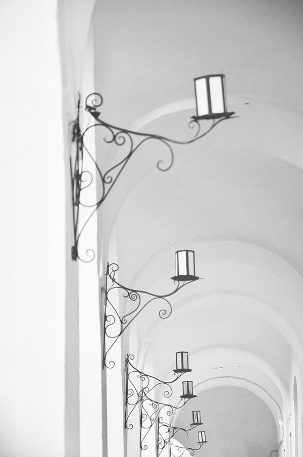 Фотовиставка Вікторії Величко